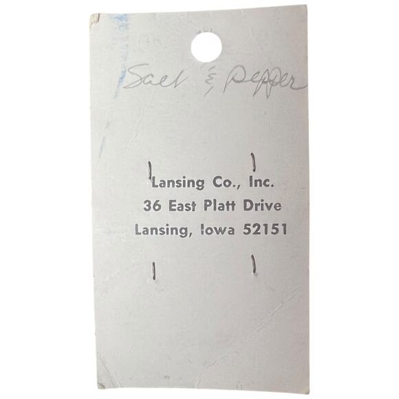 Vintage Lansing White Pearl Buttons 4 Count Iowa NOS Sewing Craft - Picture 4 of 4